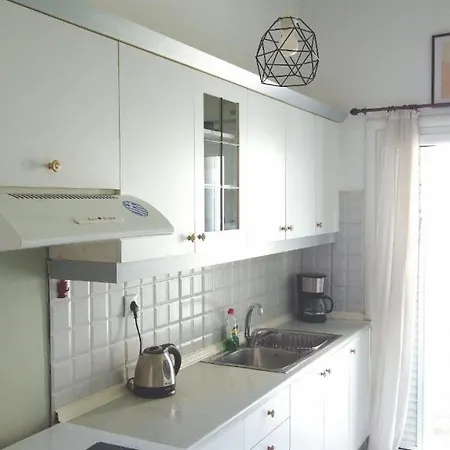 Apartment Full House Near The Center Of Athens